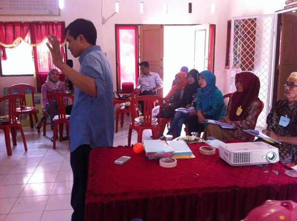 Cover Image for Mengaji Pengelolaan Keuangan Desa Kalukubodo